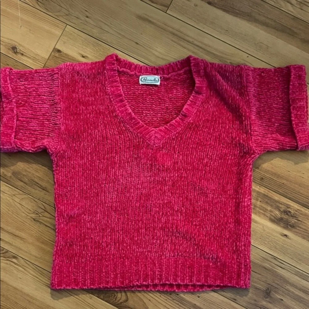 Vintage Chunky Knit Chic Pink V-Neck Sweater - Picture 2 of 6